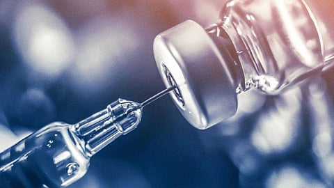 സ്ത്രീകളെ ബാധിക്കുന്ന അര്ബുദങ്ങള്ക്കെതിരെ വാക്സിന്; ആറ് മാസത്തിനുള്ളില് എത്തുമെന്ന് കേന്ദ്രമന്ത്രി