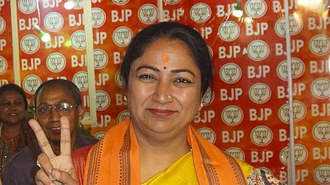 ഡല്ഹിയെ നയിക്കാന് രേഖ ഗുപ്ത; മുഖ്യമന്ത്രിയായി സത്യപ്രതിജ്ഞ ചെയ്തു