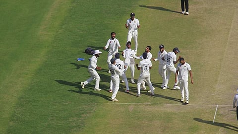 ചരിത്രം പിറന്നു; കേരളം രഞ്ജി ട്രോഫി ഫൈനലില്