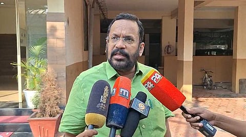 ചൂരൽമല-മുണ്ടക്കൈ പുനരധിവാസം: 5 സെൻ്റ് ഭൂമി എന്നതിൽ കടുപിടുത്തമില്ല, അതിനേക്കാൾ കൂടുതൽ കൊടുക്കാനാകുമോ എന്ന് പരിശോധിക്കും: റവന്യൂ മന്ത്രി