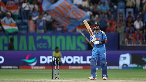 ചരിത്രം പിറന്നു; 287 ഇന്നിങ്സുകളില് നിന്ന് 14000 റണ്സ് നേടി വിരാട് കോഹ്ലി