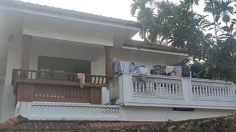 കോഴിക്കോട് ഗവൺമെൻ്റ് ലോ കോളേജ് വിദ്യാർഥിനി തൂങ്ങിമരിച്ച നിലയിൽ