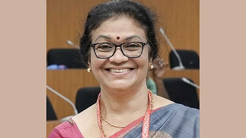 ഗോഡ്സെയെ പ്രകീര്ത്തിച്ച പ്രൊഫ. ഷൈജ ആണ്ടവന് കോഴിക്കോട് എന്ഐടി പുതിയ ഡീന്; നിയമനം സീനിയോരിറ്റി മറികടന്ന് ആരോപണം