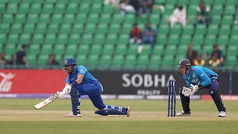 ഇംഗ്ലണ്ടിനെ പഞ്ഞിക്കിട്ട് അഫ്ഗാനിസ്ഥാന്; റെക്കോഡ് ടീം ടോട്ടല്, സദ്രാന്റെ 177 റണ്സും ചരിത്രം