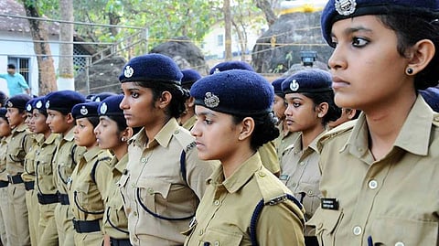 എസ്പിസി പരിശീലനം വിജയകരമായി പൂര്ത്തിയാക്കുന്നവര്ക്ക് പിഎസ്സി യൂണിഫോം സര്വീസ് നിയമനങ്ങള്ക്ക് വെയിറ്റേജ്