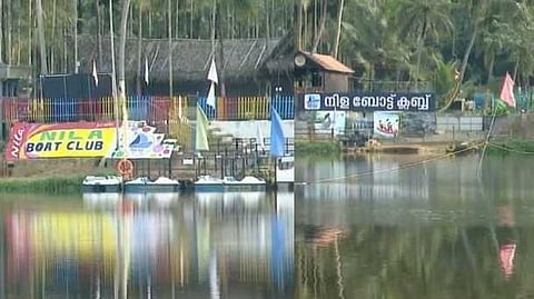 IMPACT | ഭാരതപ്പുഴയിലെ അനധികൃത ബോട്ട് സർവീസ്; നിള ബോട്ട് ക്ലബിനെതിരെ കേസ് എടുത്ത് പൊലീസ്