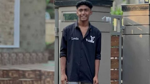 താമരശേരിയിൽ വിദ്യാർഥികൾ ഏറ്റുമുട്ടിയ സംഭവം;
മർദനമേറ്റ വിദ്യാർഥിക്ക് ദാരുണാന്ത്യം