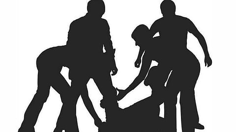 'പേനയിലെ മഷി ദേഹത്ത് വീണത് പ്രകോപിപ്പിച്ചു'; തിരുവനന്തപുരത്ത് അഞ്ചാം ക്ലാസുകാരന് സഹപാഠികളുടെ മര്ദനം