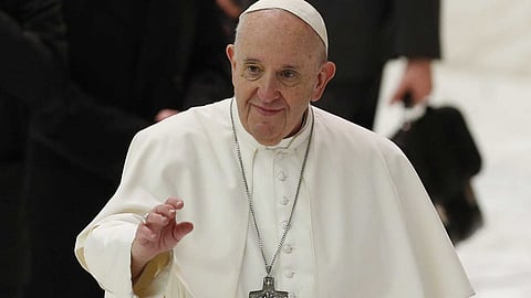 ഫ്രാൻസിസ് മാർപാപ്പയുടെ ആരോഗ്യനില ഗുരുതരം; രണ്ട് തവണ ശ്വാസതടസം ഉണ്ടായെന്ന് വത്തിക്കാൻ