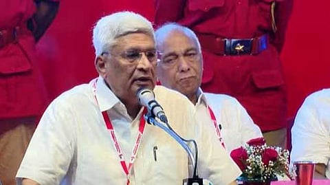 കൊല്ലത്തെ ചെങ്കടലാക്കി സിപിഐഎം സംസ്ഥാന സമ്മേളനം; ഹിന്ദുത്വ പ്രത്യയശാസ്ത്രം നവ ഫാഷിസത്തിൻ്റെ രൂപമെന്ന് ഉദ്ഘാടന പ്രസംഗത്തിൽ പ്രകാശ് കാരാട്ട്