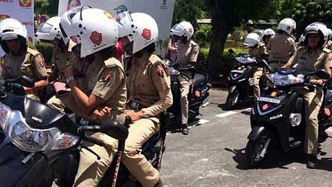 വനിതാ ദിനത്തിൽ പ്രധാനമന്ത്രിക്ക് സുരക്ഷ ഒരുക്കുന്നത് വനിതാ പൊലീസ് സംഘം; രാജ്യത്ത് ആദ്യമെന്ന് ഗുജറാത്ത് ആഭ്യന്തര സഹമന്ത്രി