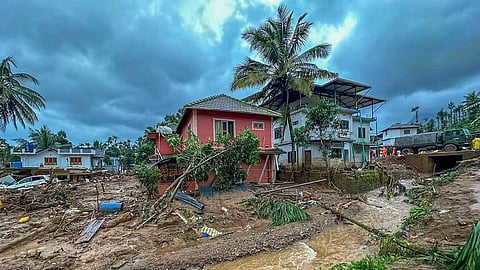 'ഉടൻ പണം തിരിച്ചടച്ചില്ലെങ്കിൽ...'; ചൂരല്മല ഉരുൾപൊട്ടൽ ദുരന്തബാധിതയ്ക്ക് സ്വകാര്യ ധനകാര്യ സ്ഥാപനത്തില് നിന്ന് ഭീഷണി