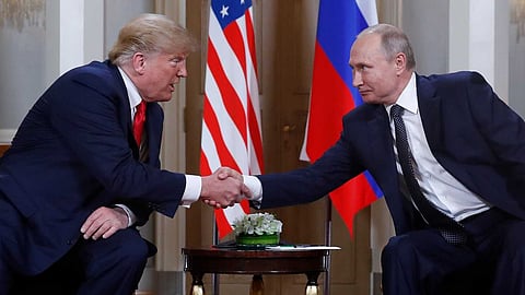 'റഷ്യന് സൈന്യം വളഞ്ഞിരിക്കുന്ന യുക്രെയ്ന് സൈനികരുടെ ജീവന് സംരക്ഷിക്കണം'; പുടിനോട് അഭ്യര്ഥിച്ചതായി ട്രംപ്