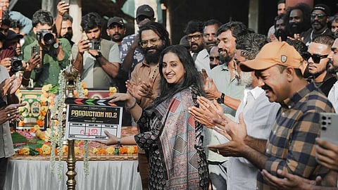 കത്തനാരിന് ശേഷവും ആട് 3ന് മുന്പും പുതിയൊരു ലോകം; പുതിയ ചിത്രവുമായി ജയസൂര്യ