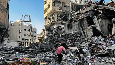 ഗാസയില് മരണം 330; ഇസ്രയേല് നരനായാട്ട് യുഎസുമായി കൂടിയാലോചിച്ചശേഷം