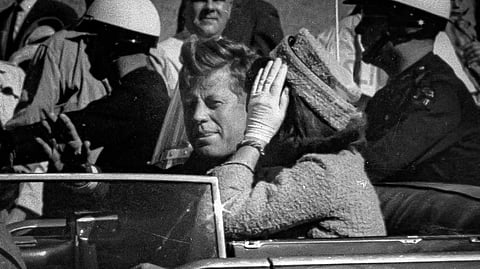 "പതിറ്റാണ്ടുകളായി ആളുകൾ ഇതിനായി കാത്തിരിക്കുന്നു"; ജോണ് എഫ് കെന്നഡി കൊലപാതകവുമായി ബന്ധപ്പെട്ട രഹസ്യരേഖകള് പുറത്തുവിട്ട് ട്രംപ്