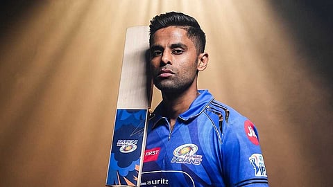 SKY മുംബൈ ഇന്ത്യൻസിനെ നയിക്കും; ആദ്യ മത്സരത്തിൽ ഹാർദിക്കിന് വിലക്ക്