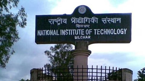 മാര്ക്ക് കുറഞ്ഞതിന് ചേംബറിലേക്ക് വിളിപ്പിച്ച് ലൈംഗികാതിക്രമം; അസമില് എന്ഐടി പ്രൊഫസര് അറസ്റ്റില്