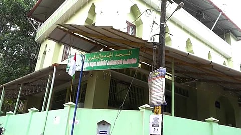 ലഹരിക്കേസിൽ ഉൾപ്പെടുന്നവരെ മഹല്ലിൽ നിന്ന് മാറ്റി നിർത്തും: ദേവർകോവിൽ സൗത്ത് കരിക്കാൻപൊയിൽ മഹല്ല് കമ്മിറ്റി