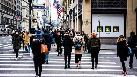 അമേരിക്കയിലെ നിയമങ്ങൾ പാലിക്കണം; പൗരന്മാർക്ക് നിർദ്ദേശവുമായി ഇന്ത്യ
