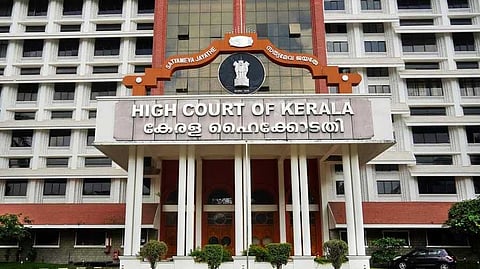 ആറളം ഫാമിലെ വന്യജീവി ആക്രമണം: തടയാന് സ്വീകരിച്ച നടപടിയില്ല, സര്ക്കാര് സത്യവാങ്മൂലം തള്ളി ഹൈക്കോടതി