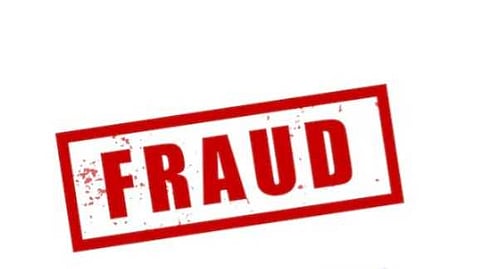 ഭർത്താവിൻ്റെ കള്ള ഒപ്പിട്ട് തട്ടിയത് 22 ലക്ഷം രൂപ; ഭാര്യയും, മകളും ഉൾപ്പടെ മൂന്ന് പേർക്കെതിരെകേസ്