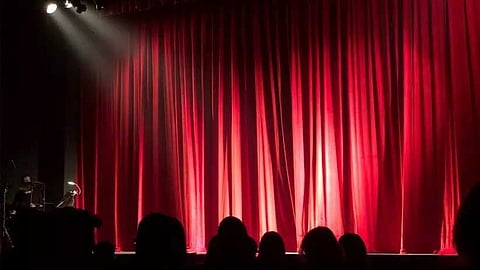 അരങ്ങുകൾ നിശബ്ദമാകില്ല, ആയിട്ടുമില്ല; ഇന്ന് ലോക നാടക ദിനം