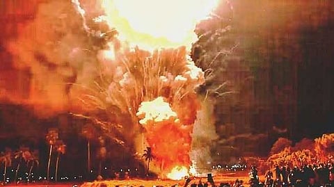 പൂരം പൊടിപൊടിക്കും; നെന്മാറ-വല്ലങ്ങി വേലയുടെ വെടിക്കെട്ടിന് ഹൈക്കോടതി അനുമതി