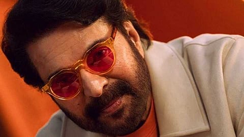 ഈദ് ദിനത്തിൽ സ്റ്റൈലിഷ് എൻട്രി; പെരുന്നാൾ ആശംസയുമായി മമ്മൂക്ക