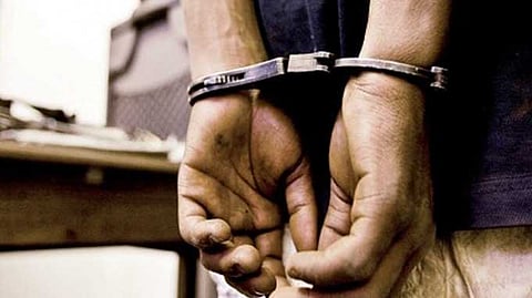 ട്രെയിൻ യാത്രയ്ക്കിടെ ഉറങ്ങി പോയ ദമ്പതികളിൽ നിന്നും കുഞ്ഞിനെ തട്ടിയെടുത്തു; തമിഴ്നാട് സ്വദേശി പിടിയിൽ