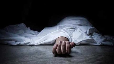 മലപ്പുറത്ത് വീട്ടിൽ പ്രസവിച്ച യുവതി മരിച്ചു; ഭർത്താവിനെതിരെ പരാതിയുമായി യുവതിയുടെ വീട്ടുകാർ