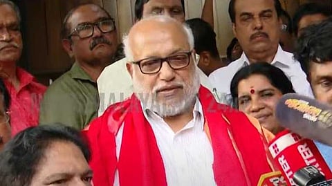 എം.എ. ബേബിക്ക് എകെജി സെന്ററില് നല്കിയ സ്വീകരണം