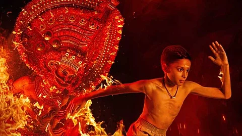കുടുംബ പശ്ചാത്തലത്തില് ശക്തമായ പ്രമേയം ചര്ച്ച ചെയ്യുന്ന 'പൈതലാട്ടം'; ഫസ്റ്റ് ലുക്ക് പുറത്ത്