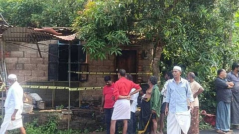 മകളുടെ വിവാഹത്തെ ചൊല്ലി തർക്കം, പിന്നാലെ ആത്മഹത്യാശ്രമം; എരുമേലിയില് വീടിന് തീപിടിച്ച് 3 പേർ മരിച്ച സംഭവത്തിലെ കൂടുതൽ വിവരങ്ങൾ പുറത്ത്