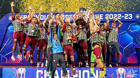 ISL FINAL: ബെംഗളൂരു എഫ്സിയെ വീഴ്ത്തി മൂന്നാം കിരീടത്തിൽ മുത്തമിട്ട് മോഹൻ ബഗാൻ