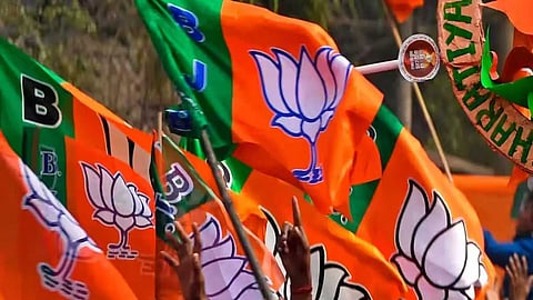 ഹെഡ്ഗേവാർ സ്വാതന്ത്ര്യ സമര പോരാളി, ഇത് പദ്ധതി നടപ്പാക്കാതിരിക്കാനുള്ള ശ്രമം; പേരുവിവാദത്തിൽ ന്യായീകരണവുമായി ബിജെപി