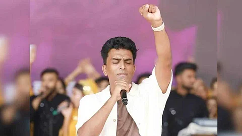 പ്രായപൂര്ത്തിയാകാത്ത കുട്ടികളെ പീഡിപ്പിച്ചു: പാസ്റ്റര് ജോണ് ജെബരാജ് മൂന്നാറില് പിടിയില്