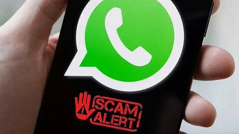 വാട്സ്ആപ്പ് ഇമേജ് ഡൗൺലോഡ് ചെയ്ത യുവാവിന് പണി കിട്ടി; അക്കൗണ്ടിൽ നിന്ന് നഷ്ടമായത് 2 ലക്ഷത്തിലേറെ രൂപ