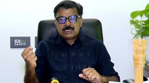 മാസപ്പടി കേസിൽ മുഖ്യമന്ത്രി പ്രതിയാകും; സിഎംആർഎൽ എക്സാലോജിക് ഇടപാടിൽ അഴിമതി നടന്നിട്ടുണ്ട്: മാത്യു കുഴൽനാടൻ