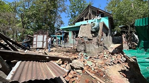 "തീവ്രവാദിയായ മകനെ എന്ത് ചെയ്താലും പ്രശ്നമില്ല, വീട് പൊളിച്ച നടപടി ശിക്ഷിക്കൽ"; തീവ്രവാദി ഷാഹിദ് അഹമ്മദ് കുട്ട്യേയുടെ പിതാവ്