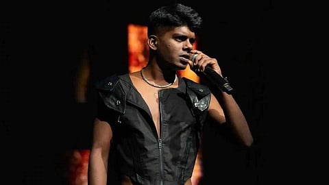 ഫ്ലാറ്റിൽ നിന്ന് കഞ്ചാവ് കണ്ടെത്തിയ കേസിൽ വേടൻ രണ്ടാം പ്രതി; ലഹരി ഉപയോഗം ഗൂഢാലോചന വകുപ്പുകൾ ചുമത്തി, കുരുക്കായി പുലിപ്പല്ലും