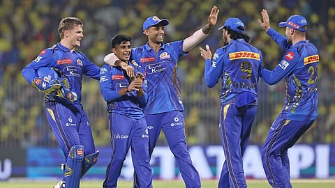 വിഘ്നേഷിന് പകരക്കാരനായി; ആരാണ് മുംബൈ ഇന്ത്യൻസിൻ്റെ പുതിയ മാജിക്കൽ ലെഗ് സ്പിന്നർ?