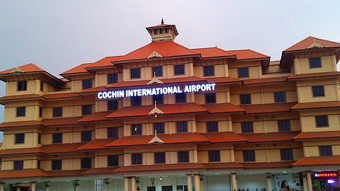 കൊച്ചി വിമാനത്താവളത്തിലും ബോംബ് ഭീഷണി; സന്ദേശം വന്നത് ഹിസ്ബുൽ മുജാഹിദിന്റെ പേരിൽ