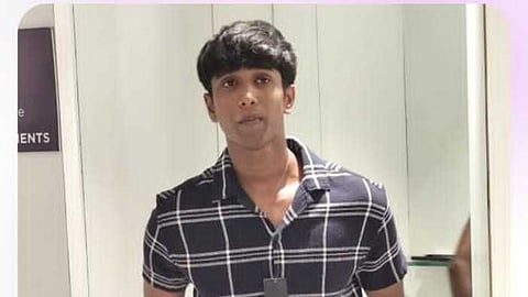 ആലപ്പുഴയിൽ പേ വിഷബാധയേറ്റ് പ്ലസ് വൺ വിദ്യാർഥി മരിച്ചു; ബന്ധുവിന്റെ വീട്ടിൽ
വെച്ച് വളർത്തു നായയുടെ പോറലേറ്റത് ഒരാഴ്ച മുൻപ്