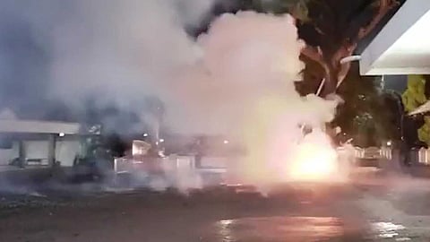 കണ്ണൂരിൽ സ്ഫോടക വസ്തുക്കൾക്കും ഡ്രോണുകൾക്കും നിരോധനം; തീരുമാനം രാജ്യത്തെ നിലവിലെ സാഹചര്യം കണക്കിലെടുത്തെന്ന് ജില്ലാ കളക്ടർ