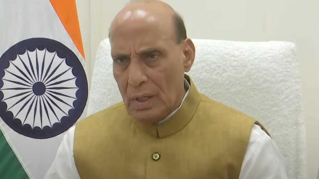 "ചരിത്ര നിമിഷം"; പുതിയ ബ്രഹ്മോസ് മിസൈൽ യൂണിറ്റ് രാജ്യത്തിന് സമർപ്പിച്ച് പ്രതിരോധമന്ത്രി