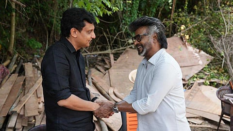 'നാന് ഒരു തടവ സൊന്നാ, നൂറ് തടവ് സൊന്ന മാതിരി'; ജയിലര് 2 സെറ്റിലെത്തി മന്ത്രി മുഹമ്മദ് റിയാസ്