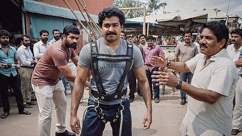 "തലോടും താനേ കഥ തുടരും"; തിയേറ്ററില് ആവേശമായ ആ ചിത്രം പങ്കുവെച്ച് മോഹന്ലാല്