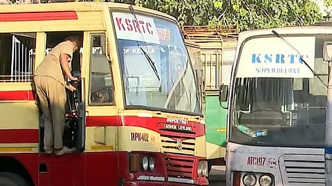 ഗതാഗത മന്ത്രിയുടെ നിർദേശം അവഗണിച്ച് ഡ്യൂട്ടി സറണ്ടറിങ്; കെഎസ്ആർടിസിക്ക് 6 കോടി വരെ അധികച്ചെലവ്