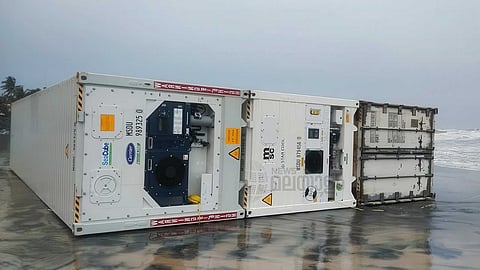 എംഎസ്സി എൽസ 3 ചരക്കുകപ്പലിൽ നിന്നുള്ള കണ്ടെയ്നർ